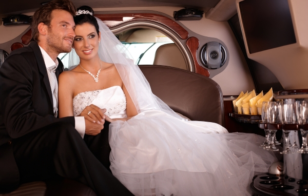 Affordable Wedding Limo Packages and Pricing
