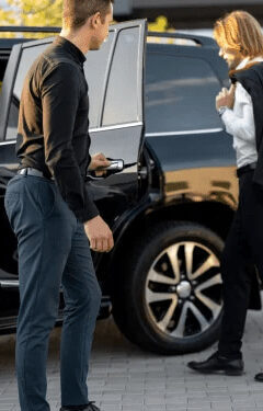 Chauffeur Hire 1733217741329 e1784093689800